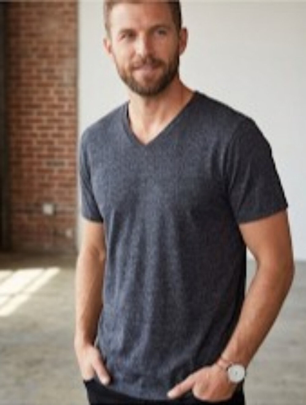 Hurley Dark Heather V-Neck Tee Size M